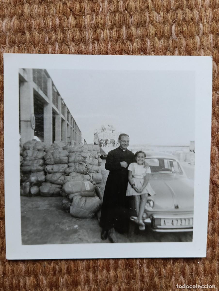 Fotografia antiga: COCHE ANTIGUO - CURA