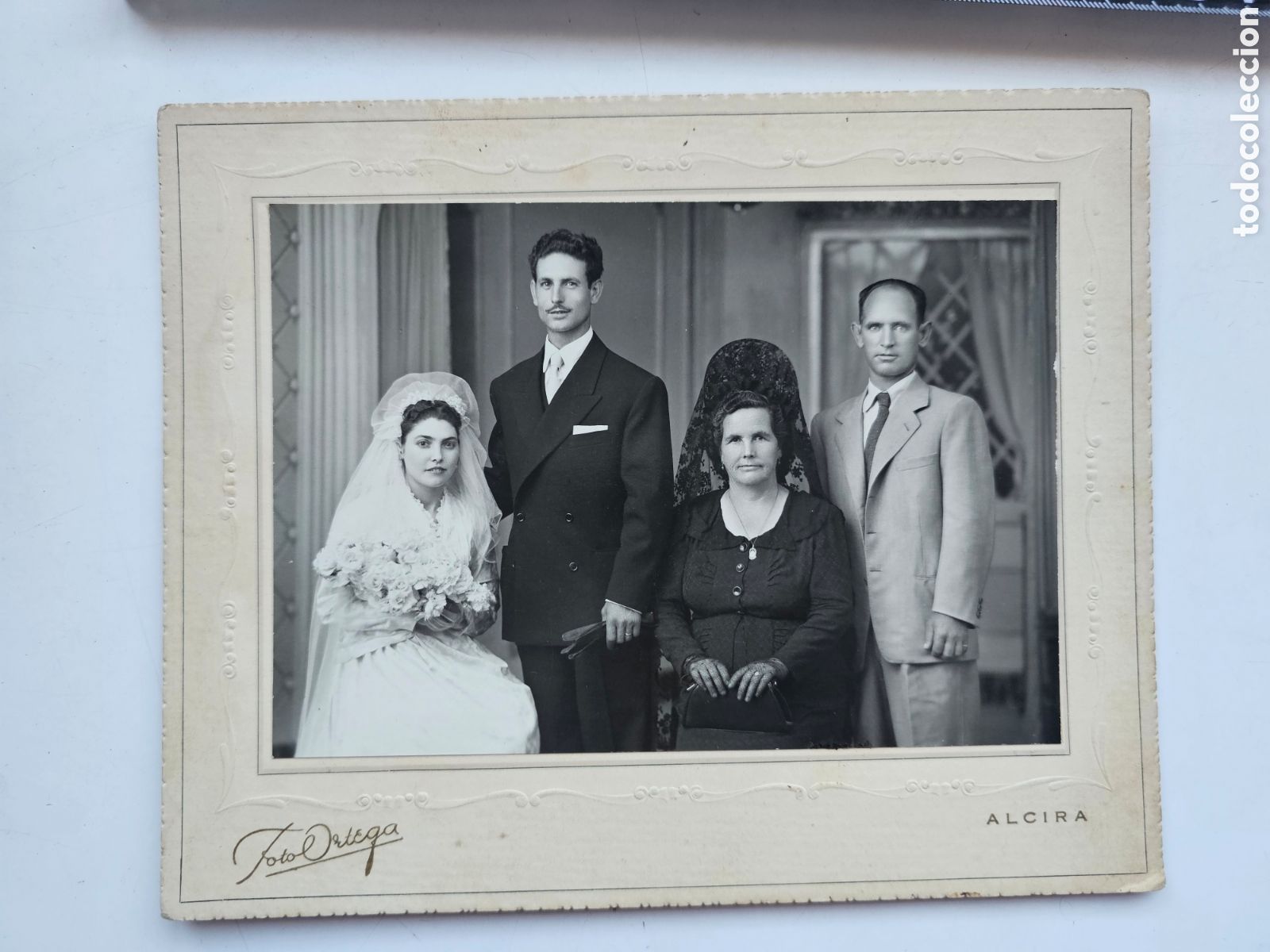 Fotografia antiga: Fotograf&iacute;a grande de Familia 1920s 1950s Alcira Valencia fot&oacute;grafo Ortega