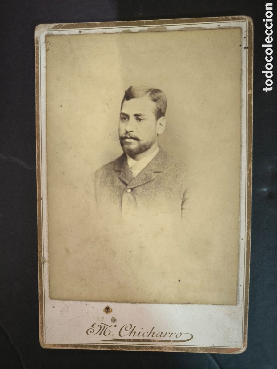 Fotograf&iacute;a antigua: Fotograf&iacute;a antigua tama&ntilde;o gabinete, M. Chicharro. Santiago de Compostela, finales s. XIX. Galicia.