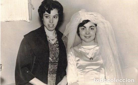 Fotograf&iacute;a antigua: :::: FA282 - FOTOGRAFIA - NOVIA CON UNA AMIGA