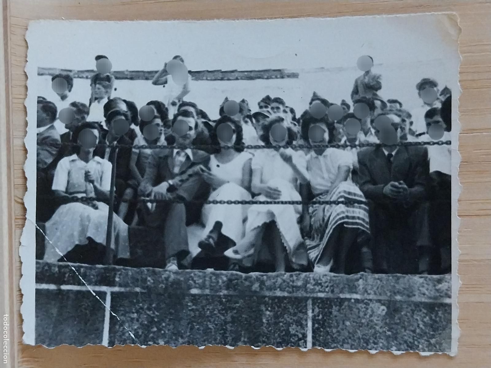 Fotograf&iacute;a antigua: GRADAS ANIMADAS FOTO ORIGINAL PARTICULAR 6X7.8CMS A&Ntilde;O 1956 SELLO ZAZU AVILA