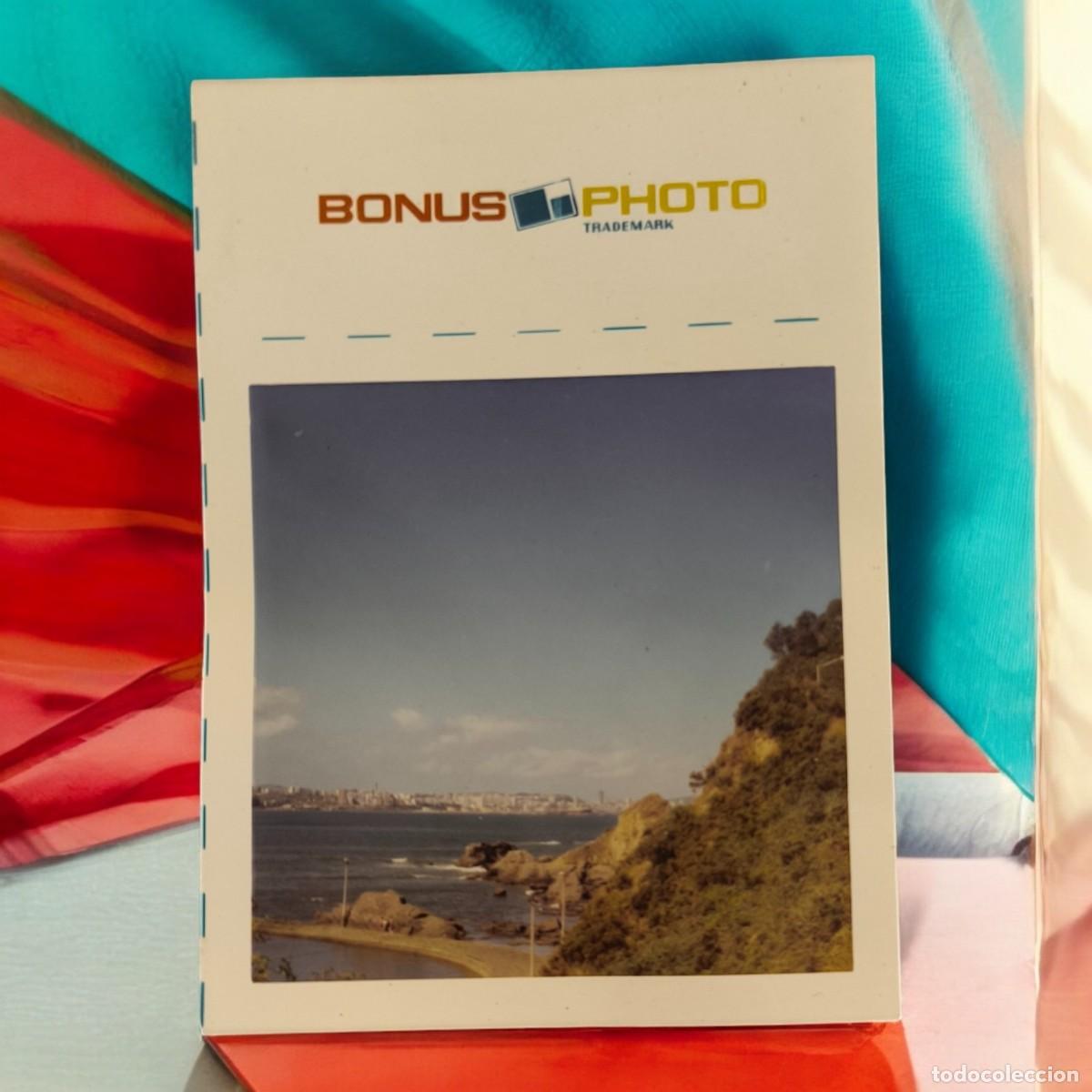 Fotograf&iacute;a antigua: Fotograf&iacute;a Vintage A Color &ndash; Costa Con Camino Y Horizonte Urbano