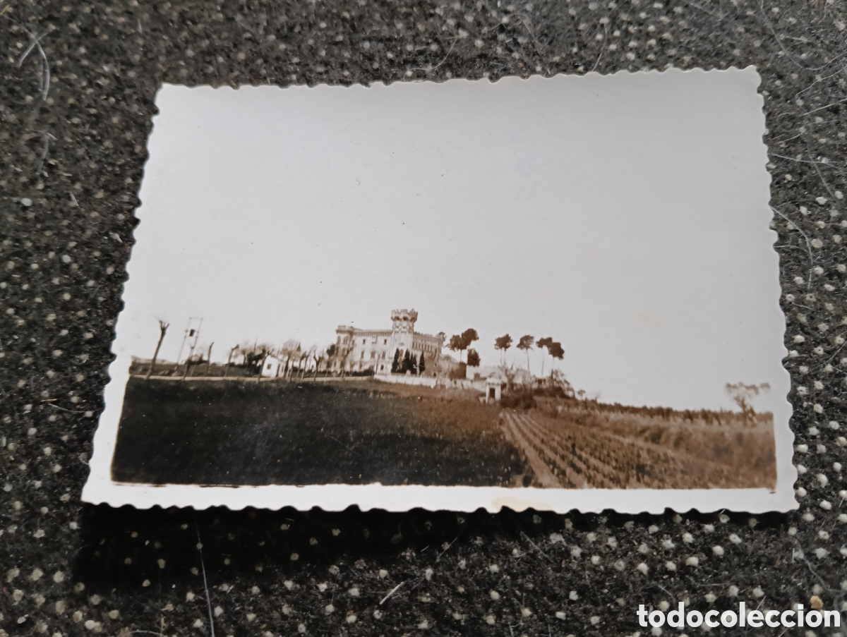 Fotograf&iacute;a antigua: 1944 FOTOGRAF&Iacute;A DEL CASTILLO DE SARDANYOLA. CASTILLO DEL EXCMO. SR. MARQU&Eacute;S mide 9 x 6 cm.