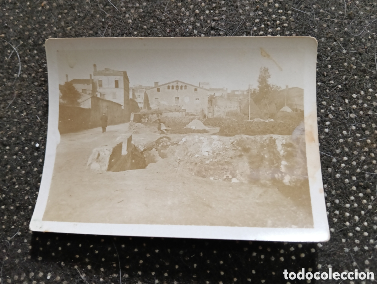 Fotograf&iacute;a antigua: 1940 Antigua fotograf&iacute;a que muestra una vista de&nbsp;Linyola&nbsp;(referida hist&oacute;ricamente como Li&ntilde;ola),