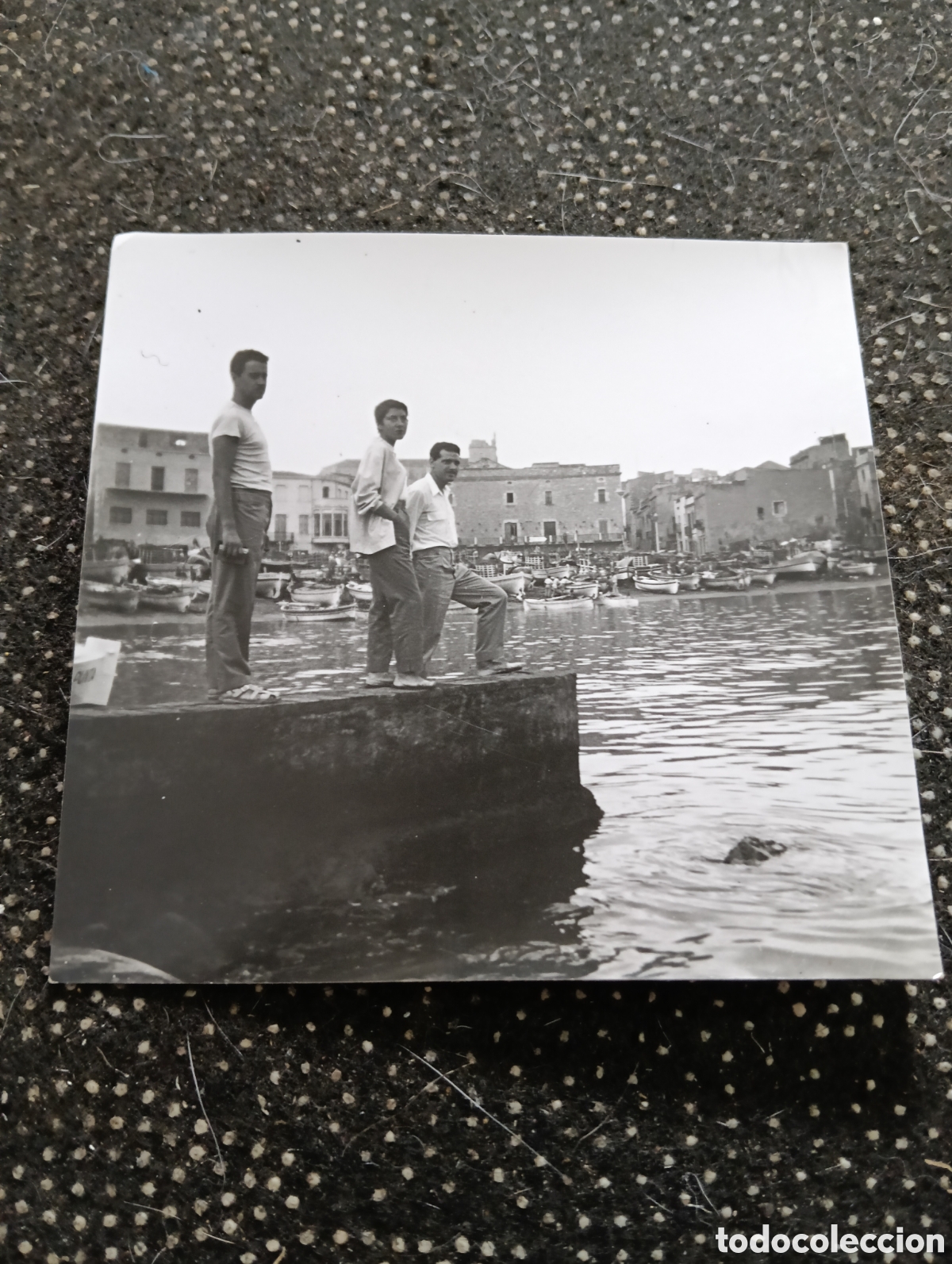 Fotograf&iacute;a antigua: Esta fotograf&iacute;a corresponde al antiguo&nbsp;puerto pesquero de L'Escala, situado en la Costa Brava, Catal