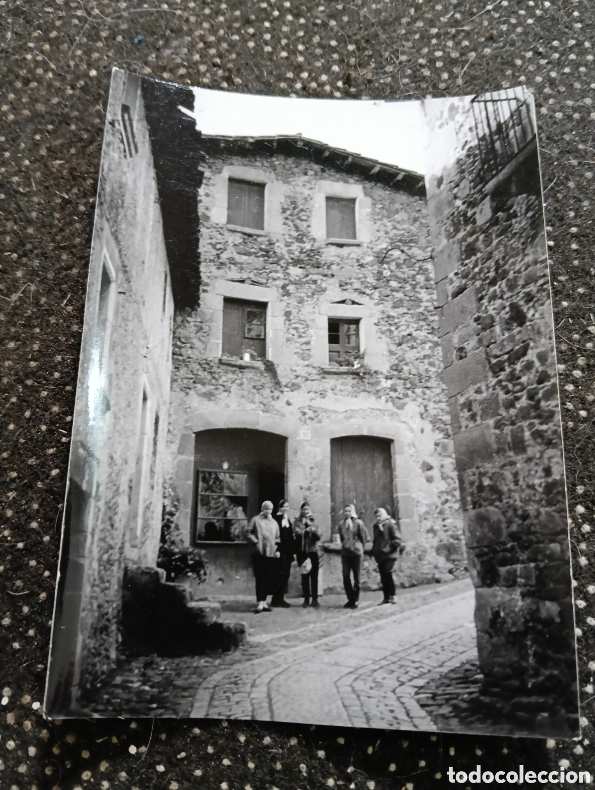 Fotograf&iacute;a antigua: Fotograf&iacute;a antigua de la localidad de&nbsp;Gombr&egrave;n&nbsp;(hist&oacute;ricamente conocida tambi&eacute;n como Gombreny), en la