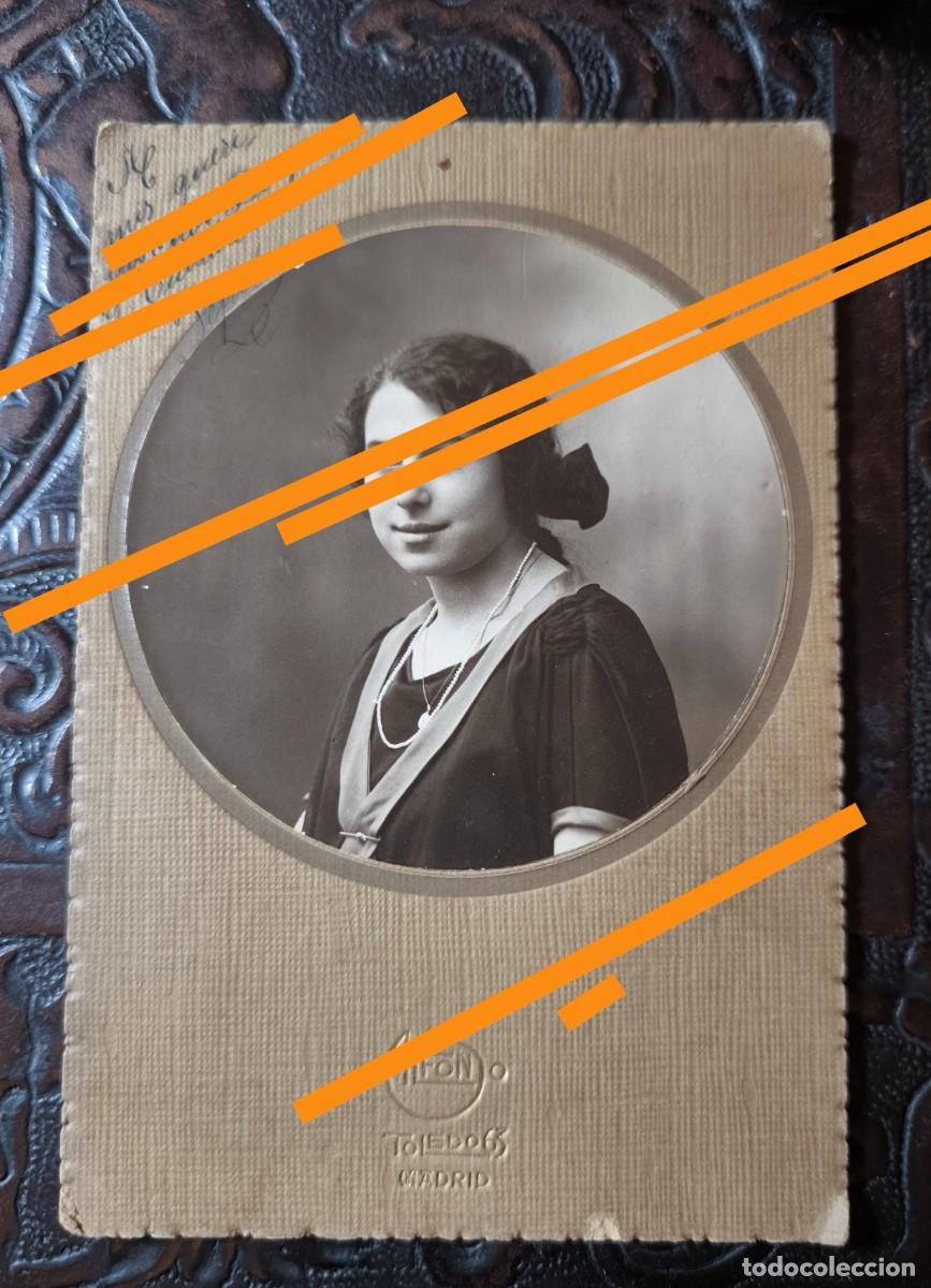 Fotograf&iacute;a antigua: Antigua fotograf&iacute;a. Retrato de chica. Fot&oacute;grafo Alfonso. Madrid.