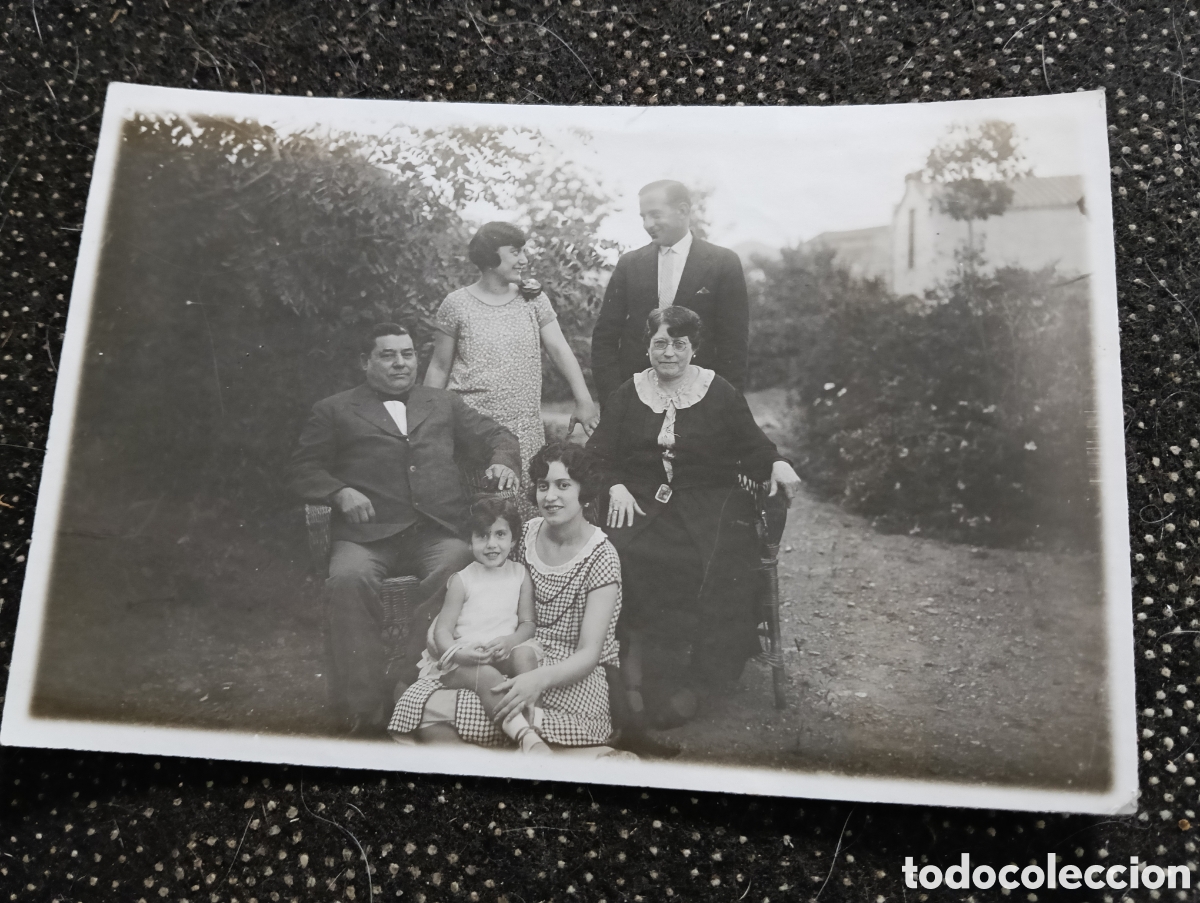 Fotograf&iacute;a antigua: 1928 fotograf&iacute;a familiar mide 14 x 10 cm