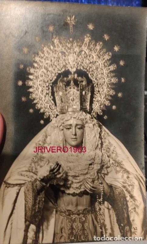 Fotograf&iacute;a antigua: SEMANA SANTA SEVILLA, 1968, LA VIRGEN DE LA CANDELARIA, 90X140MM