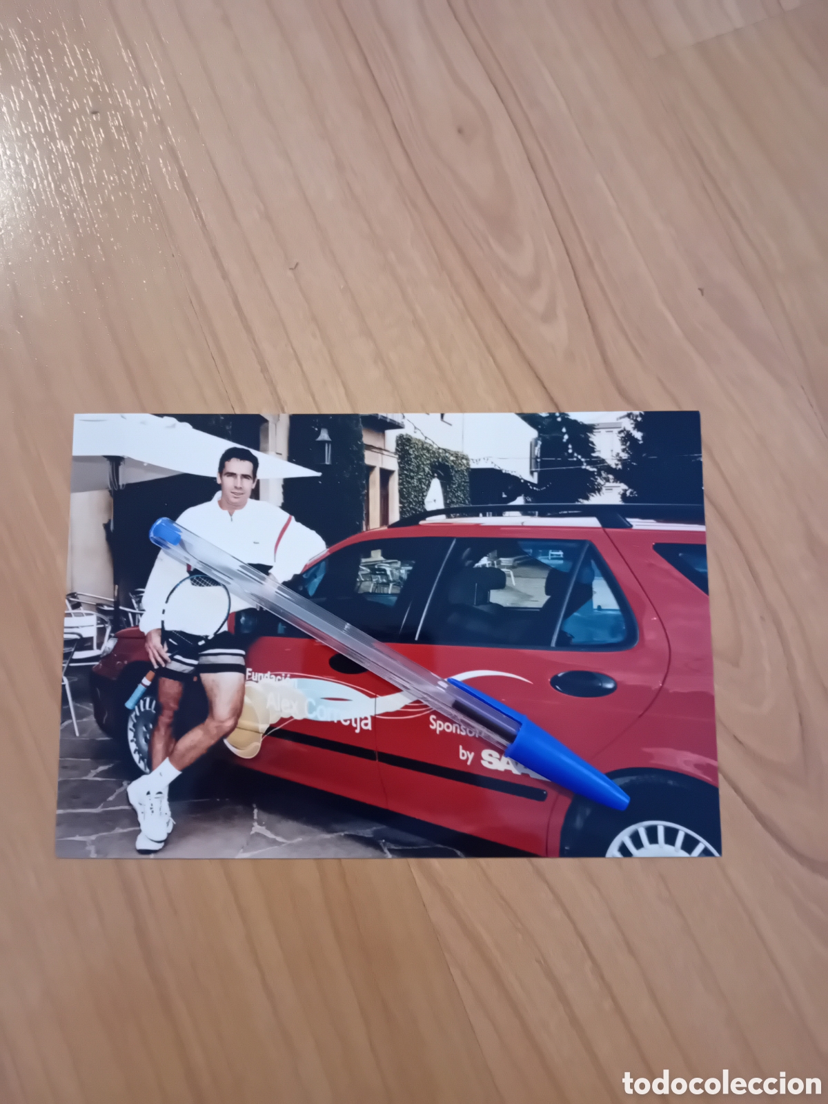 Fotograf&iacute;a antigua: FOTOGRAF&Iacute;A PUBLICITARIA TENISTA ALEX CORRETJA. COCHE SAAB. A&Ntilde;OS 90