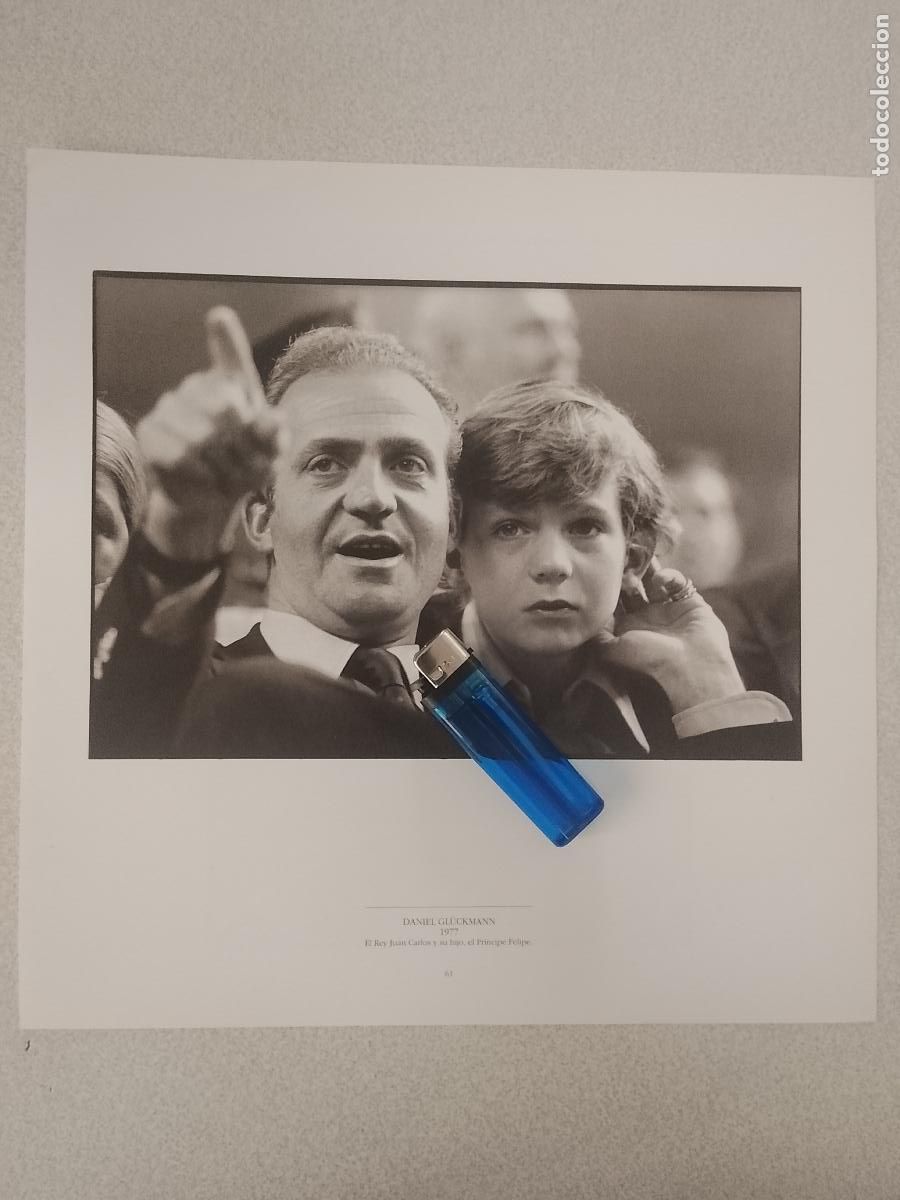 Fotograf&iacute;a antigua: foto - lamina 1977 EL REY JUAN CARLOS Y SU HIJO PRINCIPE FELIPE