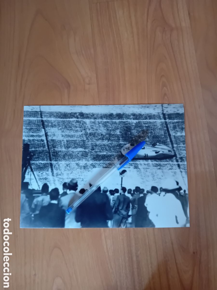 Fotograf&iacute;a antigua: FOTOGRAF&Iacute;A PROFESIONAL REPRODUCCI&Oacute;N ANTIGUA AUDI COCHE DE CARRERAS. 1995