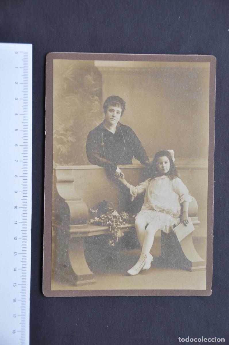 Photographie ancienne: FOTOGRAFIA DE MADRE E HIJA