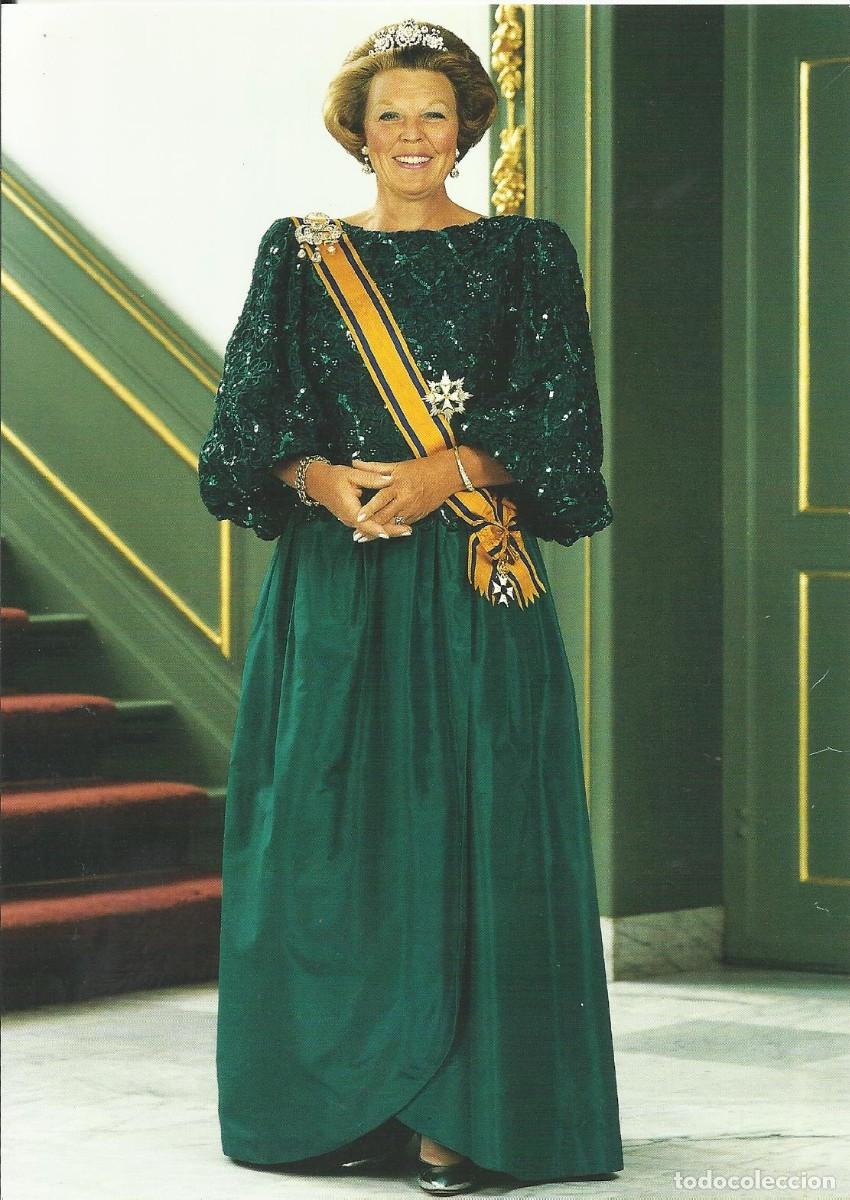 Fotograf&iacute;a antigua: Reina Beatriz de Holanda. Fotograf&iacute;a. 1997. Thuring B. V. 20x14 cm.