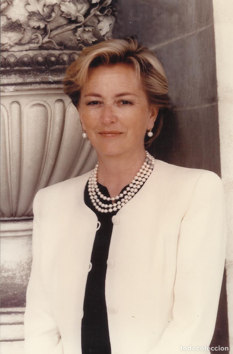 Fotograf&iacute;a antigua: B&eacute;lgica. Reina Paola. Bruselas. 1997. Papel Kodak. Official Sponsor Olympic Games. Fotograf&iacute;a.
