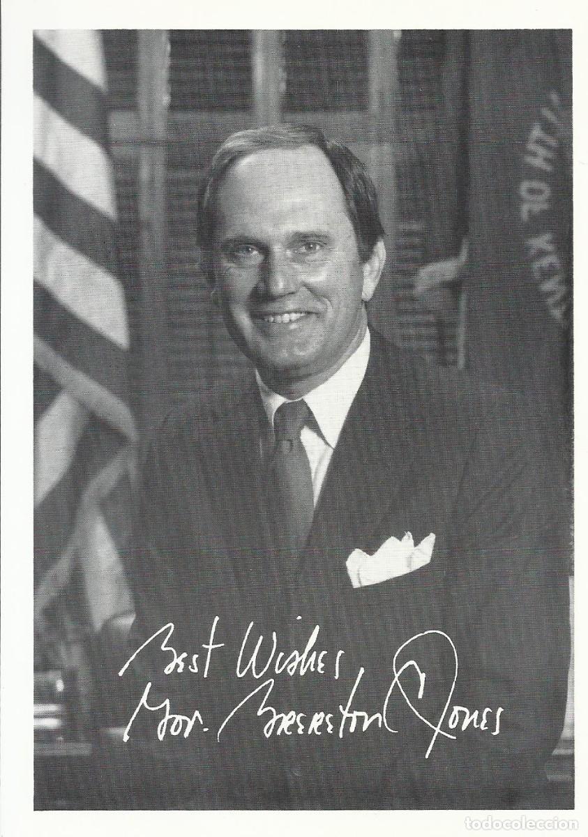 Fotograf&iacute;a antigua: Brereton C. Jones. Gobernador de Kentucky (1991-1995). USA. 1994. Fotograf&iacute;a firmada y dedicada.