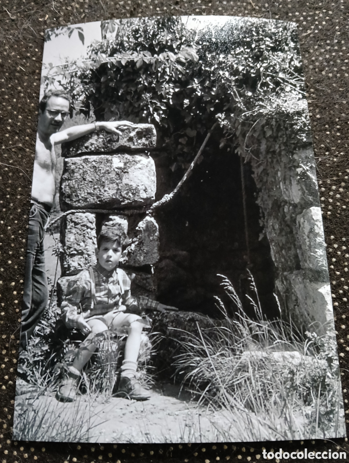 Fotograf&iacute;a antigua: Fotograf&iacute;a de la ENTRADA DEL POZO DE HIELO DE CAL BALADERAS 17-5-1959 - est&aacute; fotograf&iacute;a est&aacute; sacada