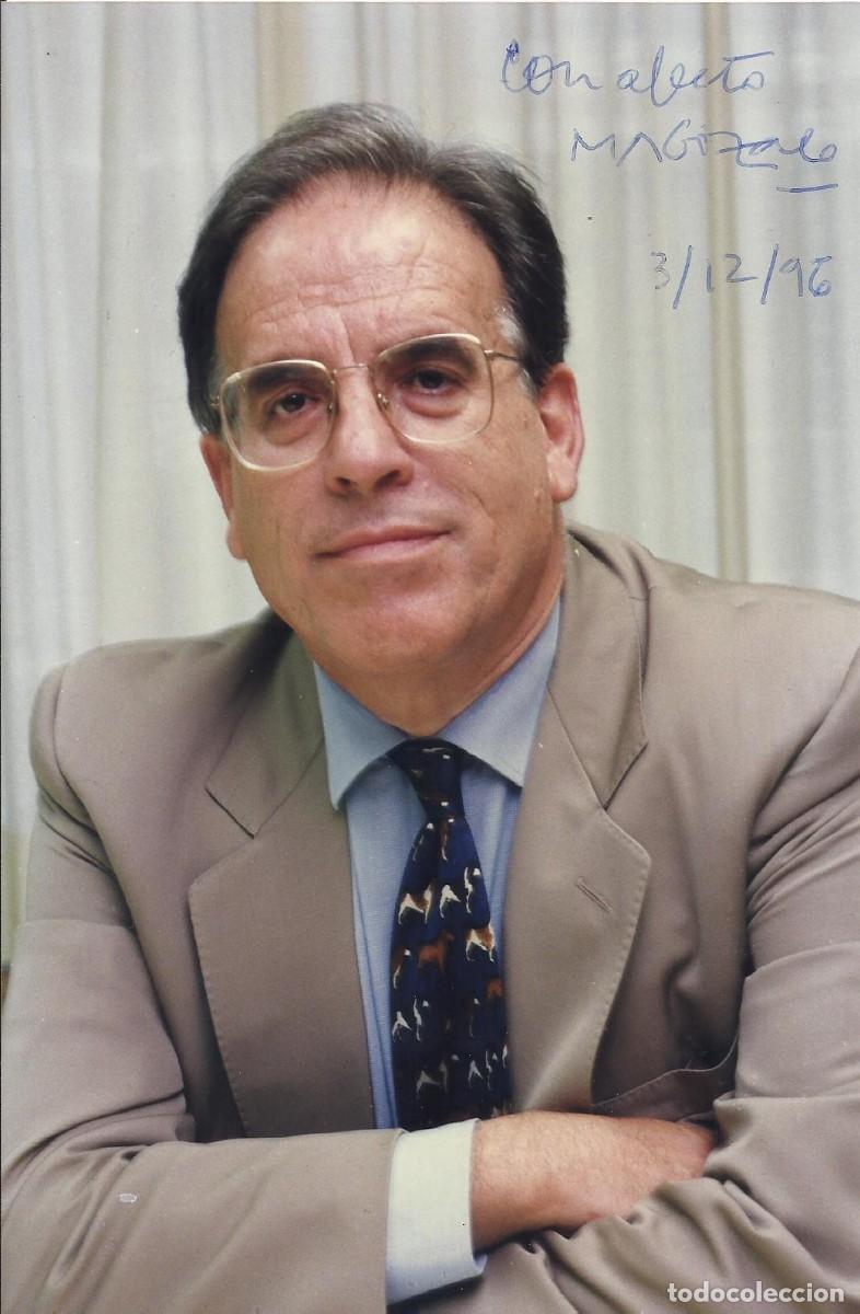 Fotograf&iacute;a antigua: Miguel &Aacute;ngel Gozalo. Presidente Agencia EFE (1996-2004). Fotograf&iacute;a firmada y dedicada. 1996.