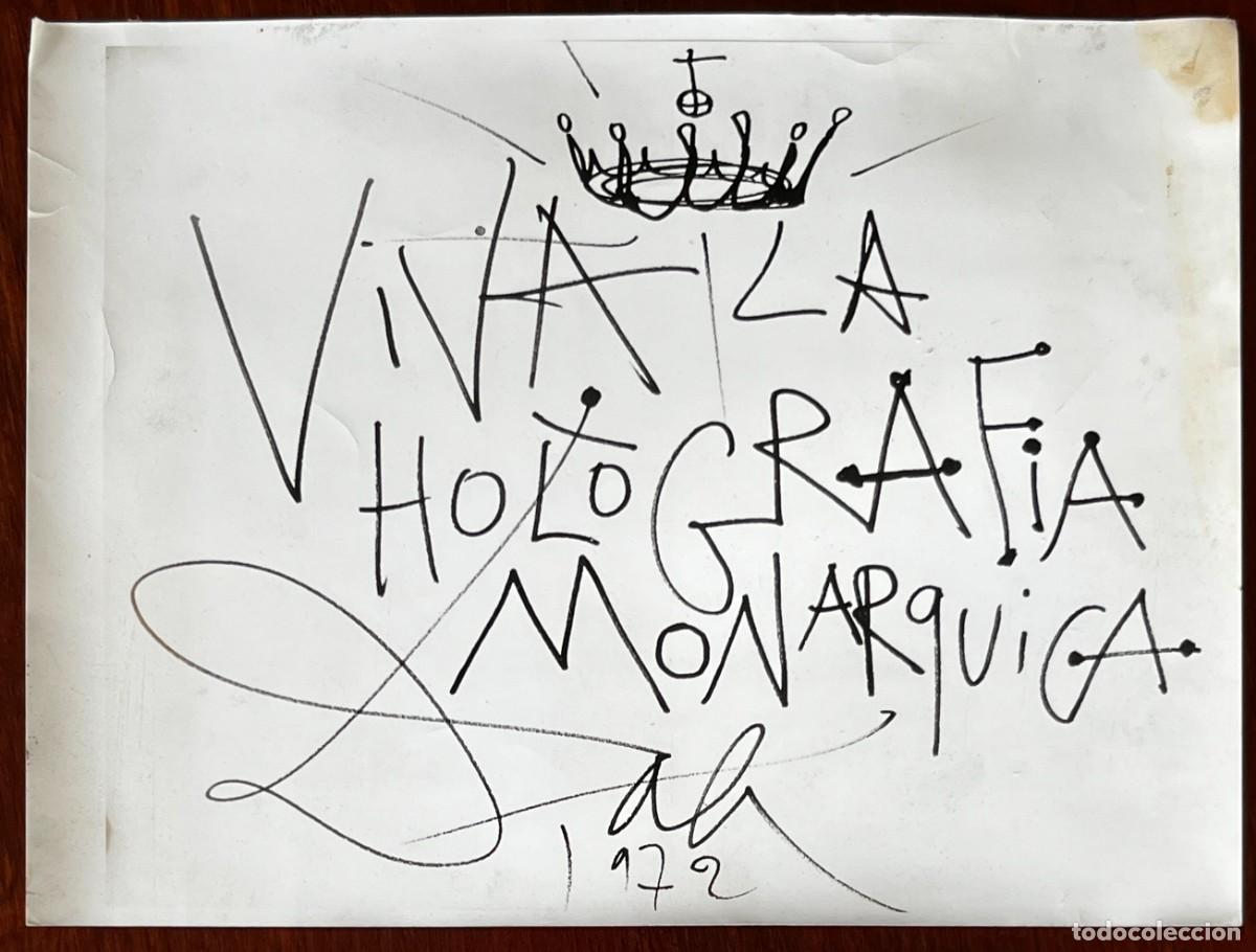 Fotograf&iacute;a antigua: Fotograf&iacute;a de Dal&iacute;, original de prensa en blanco y negro que muestra al pintor surrealista Salvador