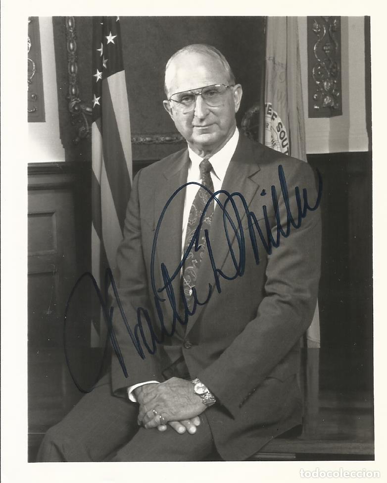 Fotograf&iacute;a antigua: Walter Dale Miller. Gobernador de Dakota. USA. (1993-1995). 1994. Fotograf&iacute;a firmada. 13x10,5 cm.