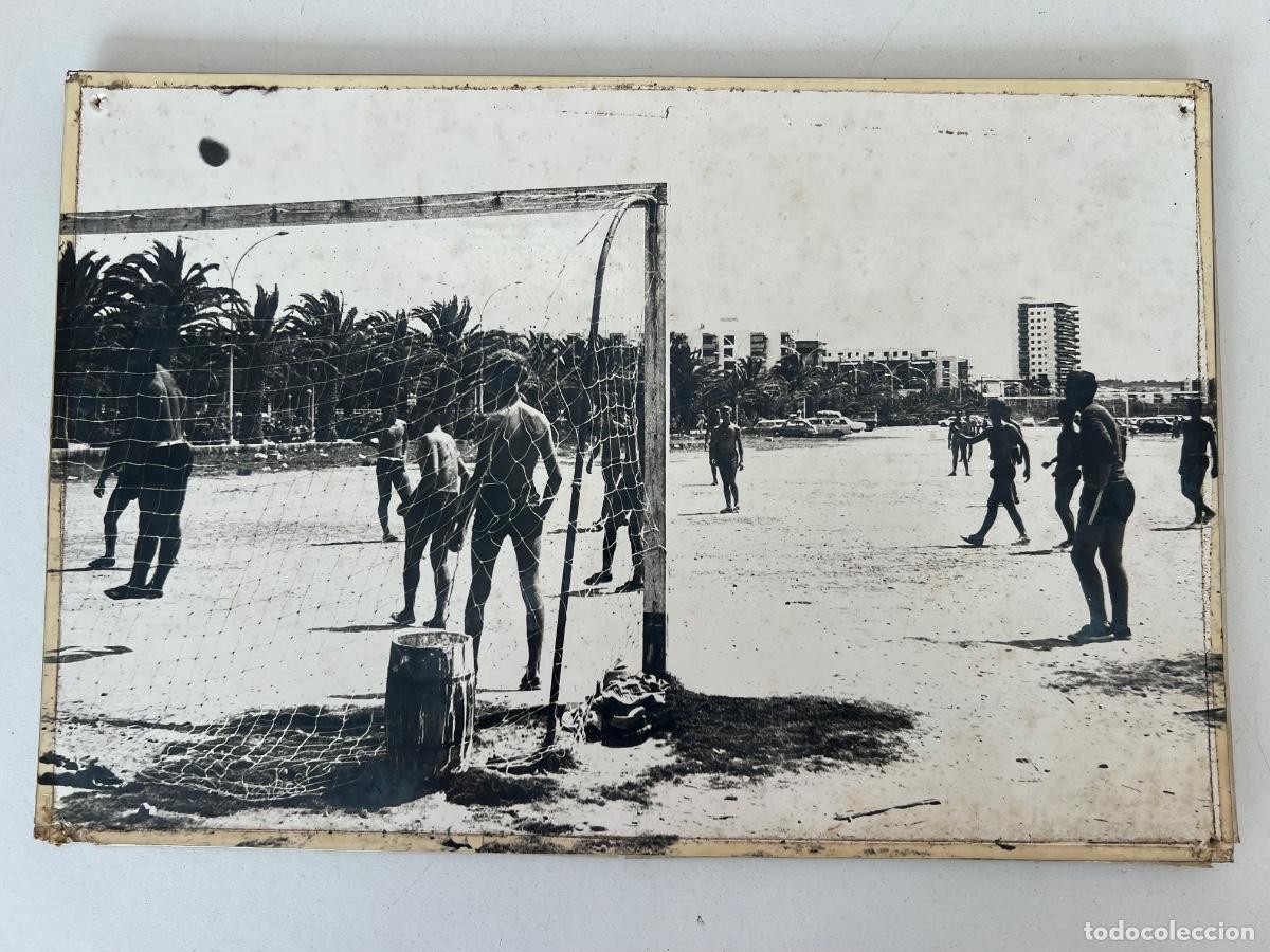 Antique Photography: SALOU TARRAGONA FOTOGRAFIA CONCURSO TEMA FUTBOL EN SALOU A&Ntilde;OS 60