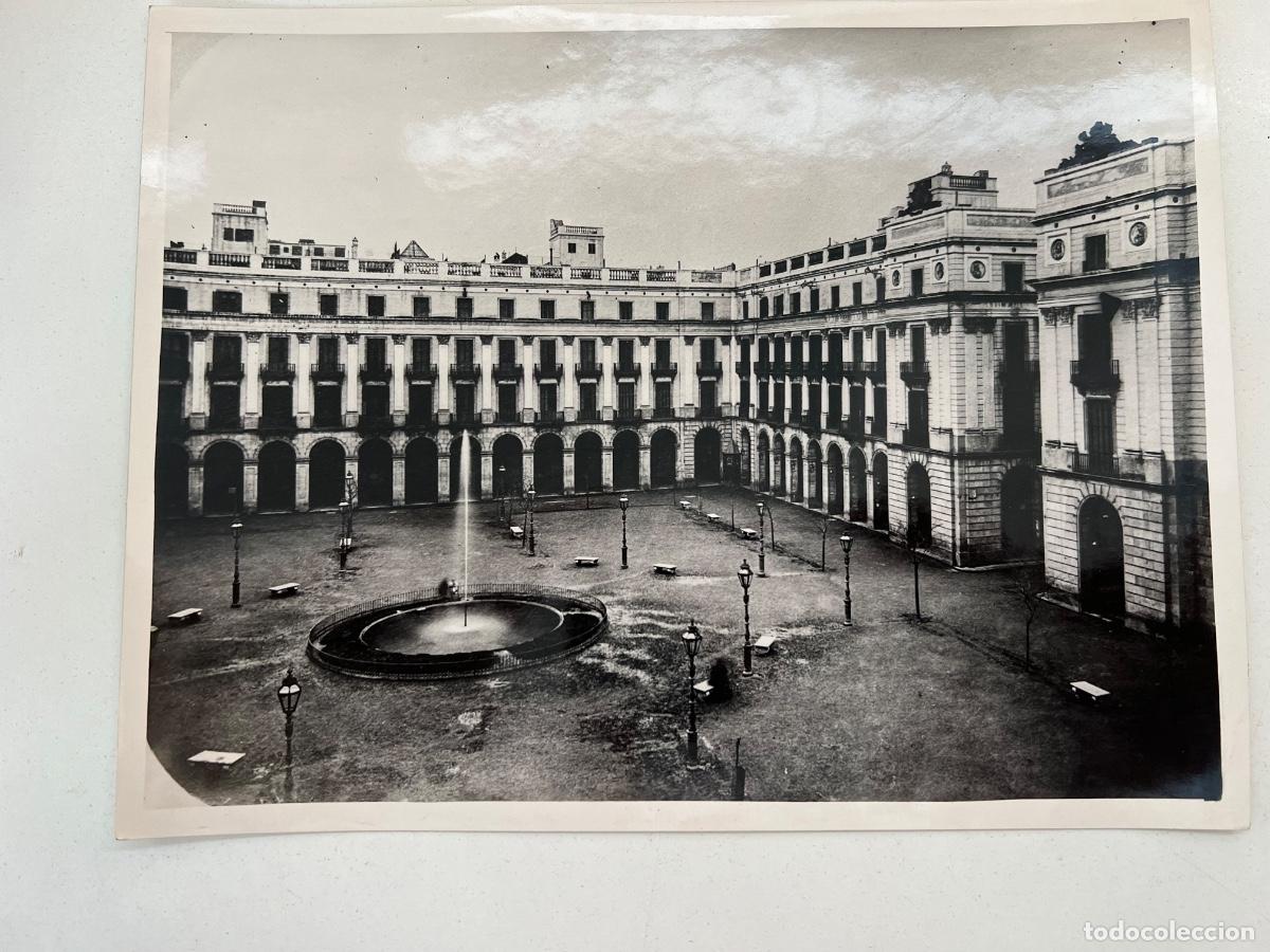 Fotograf&iacute;a antigua: FOTOGRAFIA ARCHIVO FOTO MAS BARCELONA 1873 PLAZA REAL