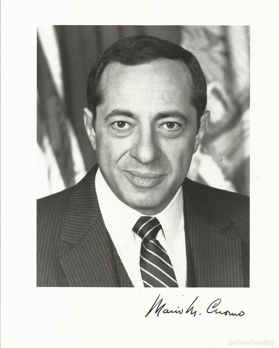 Fotograf&iacute;a antigua: Mario Matthew Cuomo. Fotograf&iacute;a firmada. Gobernador Nueva York. USA. (1983-1994). 25,5x20,5 cm.