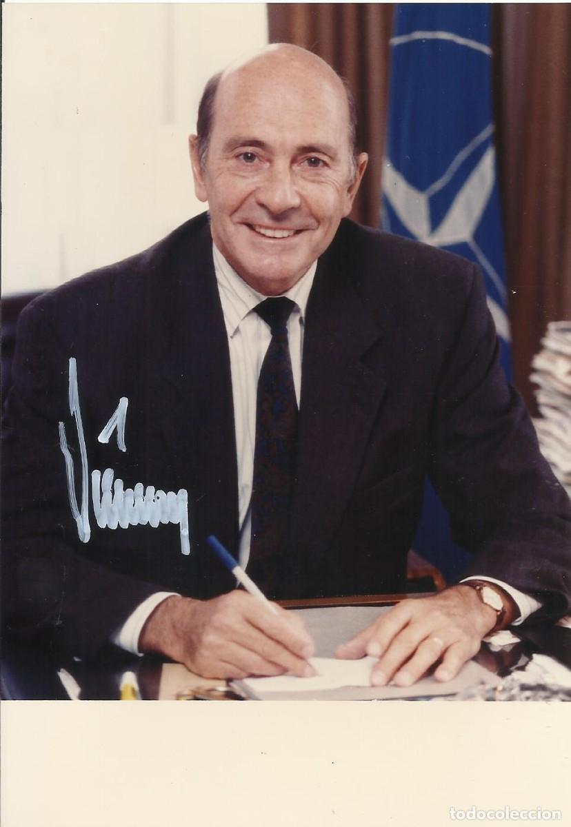 Fotograf&iacute;a antigua: Manfred W&ouml;rner. Secretario General OTAN (1988-1994). 2007. Fotograf&iacute;a firmada. Papel Kodak.