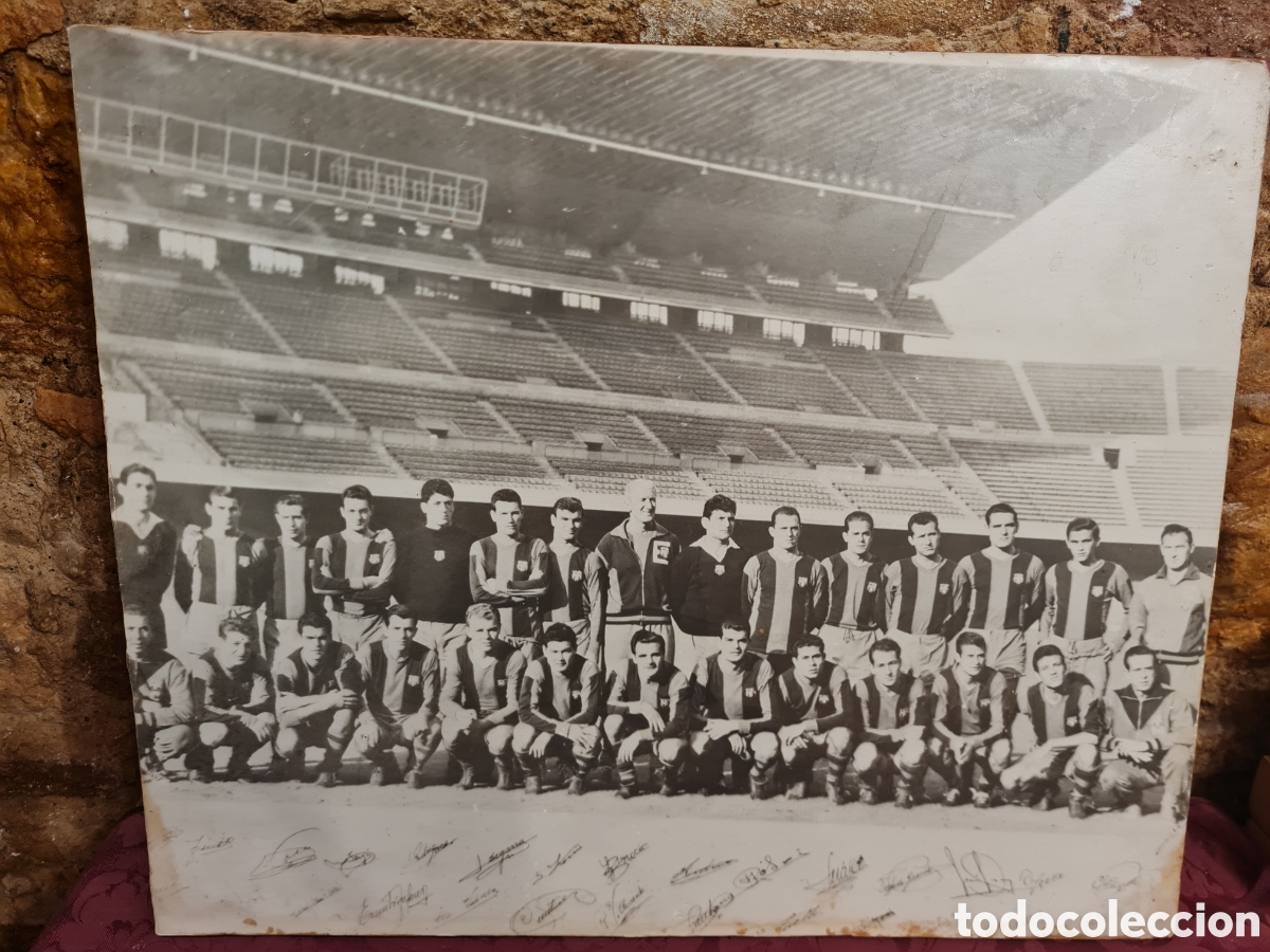 Fotograf&iacute;a antigua: Antigua fotograf&iacute;a del FC Barcelona firmada