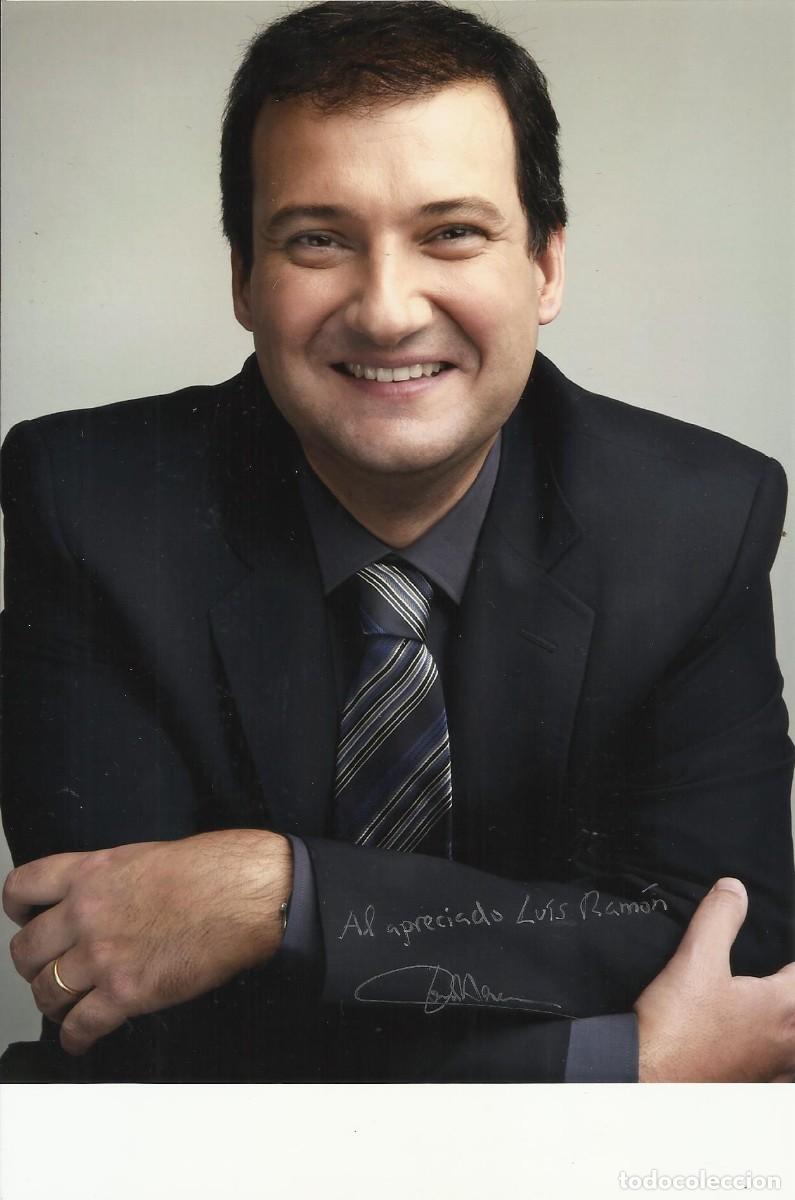 Fotograf&iacute;a antigua: Jordi Hereu. Alcalde de Barcelona. Fotografia firmada y dedicada. 24x16 cm. 2006. Fujicolor.