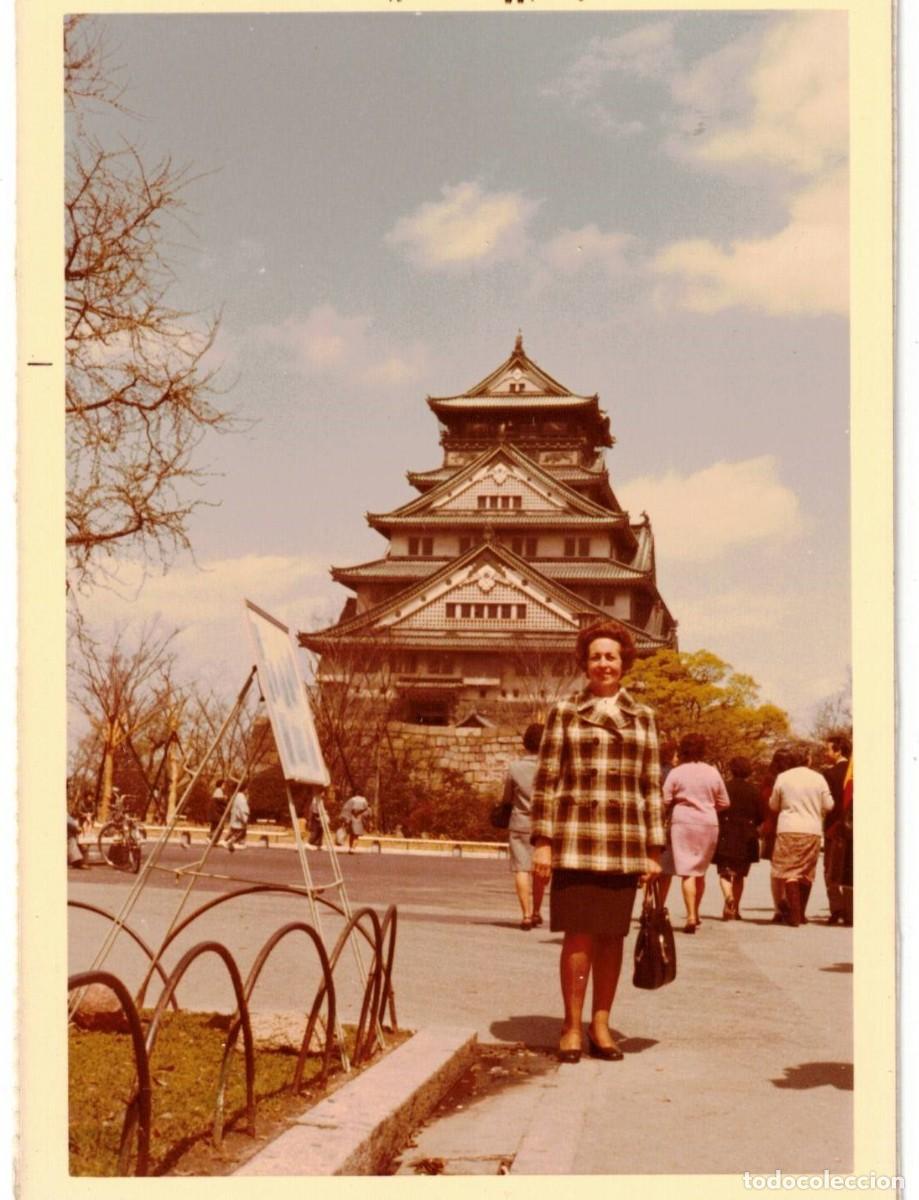 Fotograf&iacute;a antigua: :::: Q526 - FOTOGRAFIA - SE&Ntilde;ORA EN UN BONITO PAISAJE