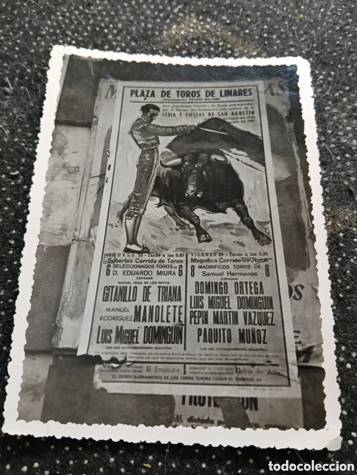 Fotograf&iacute;a antigua: Fotograf&iacute;a del cartel de Toros de Linares con Domingo Ortega, Dominguin
