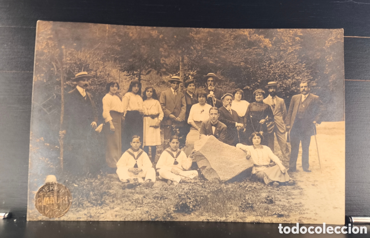Fotograf&iacute;a antigua: Antigua postal fotogr&aacute;fica dedicada retrato familia Fotograf&iacute;a C. Mauri Sant Hilari Sacalm Gerona