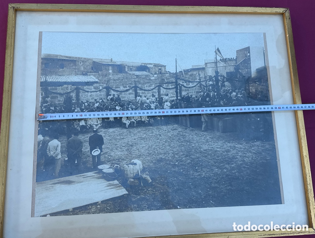 Fotograf&iacute;a antigua: Fotograf&iacute;a original ca. 1910 &ndash; Colocaci&oacute;n primera piedra Escuela Graduada, Palma de mallorca