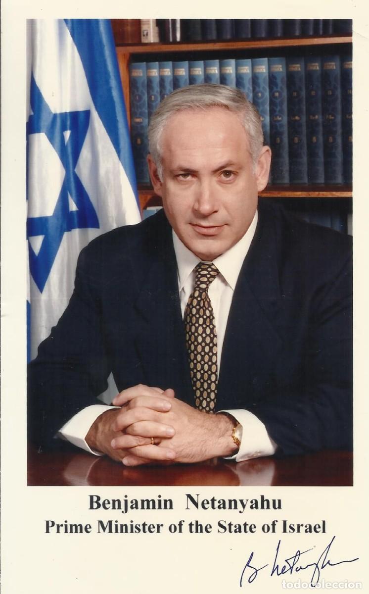 Fotograf&iacute;a antigua: Benjamin Netanayahu. Primer Ministro de Israel. Fotograf&iacute;a firma impresa. 1997. 18,5x11,5 cm.