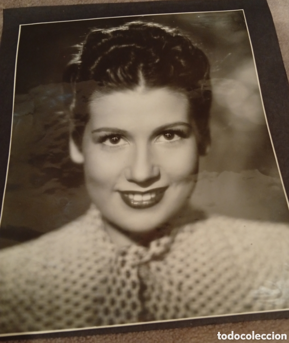 Fotograf&iacute;a antigua: Lote de 2 antiguas fotograf&iacute;as de los a&ntilde;os 50 actriz espa&ntilde;ola Pastora Pe&ntilde;a y otras/os