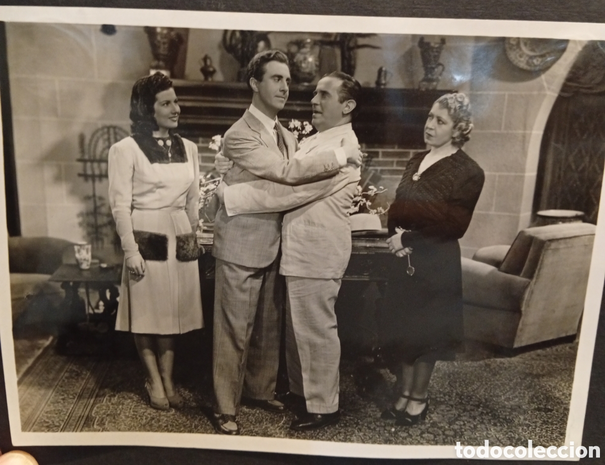 Fotograf&iacute;a antigua: Lote de 2 antiguas fotograf&iacute;as originales de los a&ntilde;os 50 de la gran actriz Pastora Pe&ntilde;a y otras/os