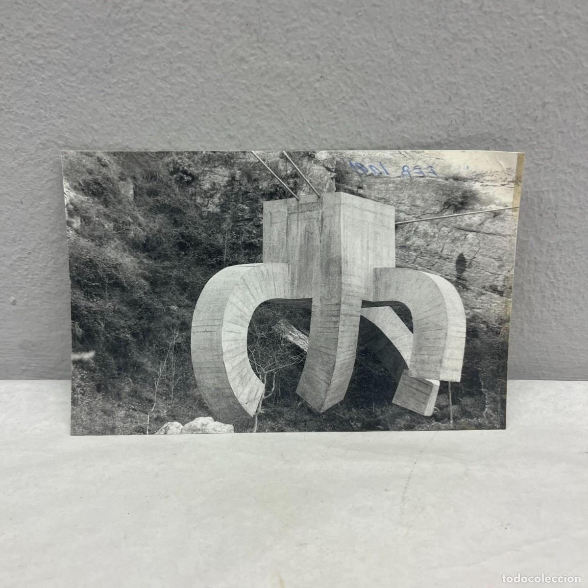 Antique Photography: ANTIGUA FOTOGRAFIA - PARC DE LA CREUETA DEL COLL (CHILLIDA) - 10 FEBRERO 1991 - 140 X 90 MM / 4704