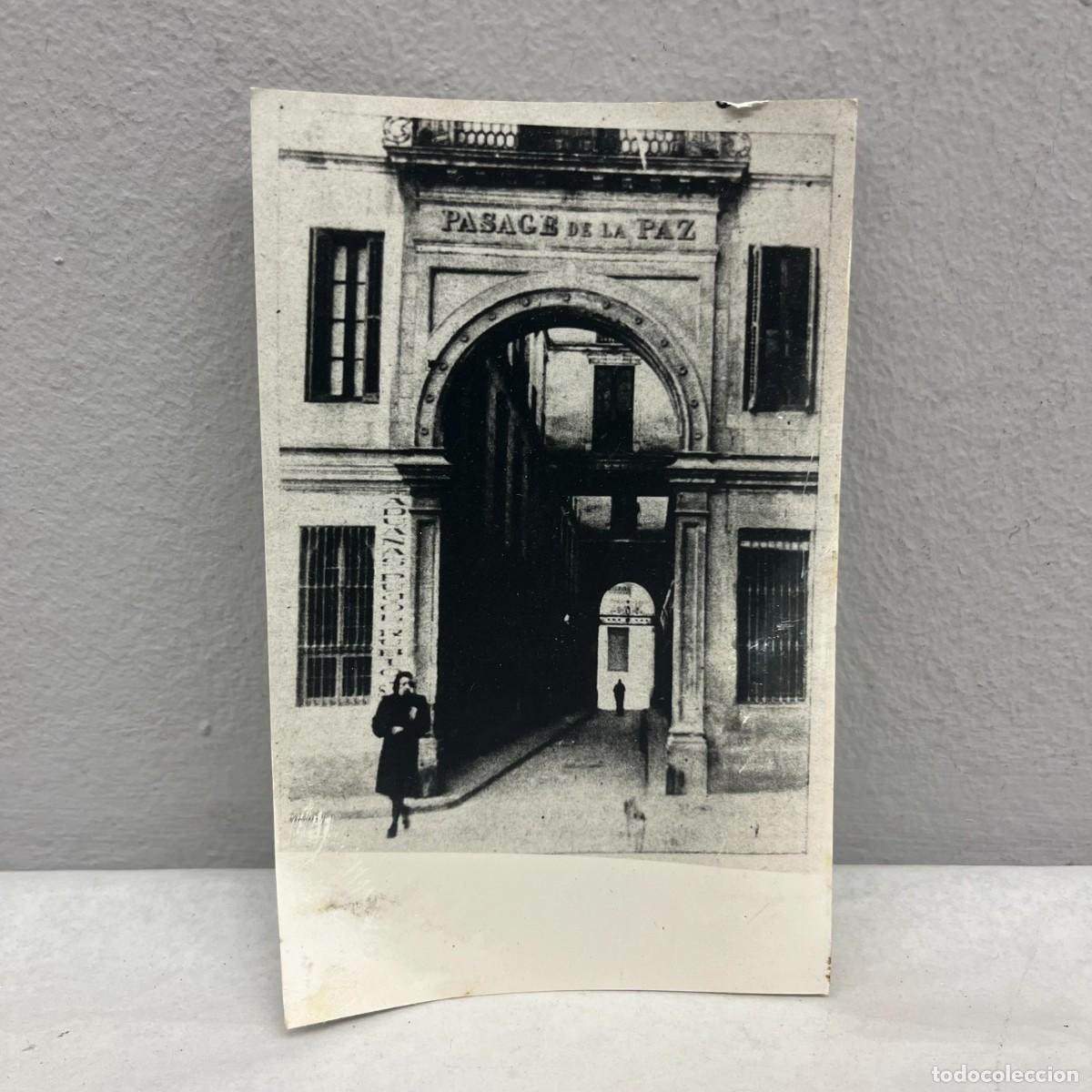 Fotograf&iacute;a antigua: ANTIGUA FOTOGRAFIA - PASSATGE DE LA PAU - 1945 - 140 X 90 MM / 4878