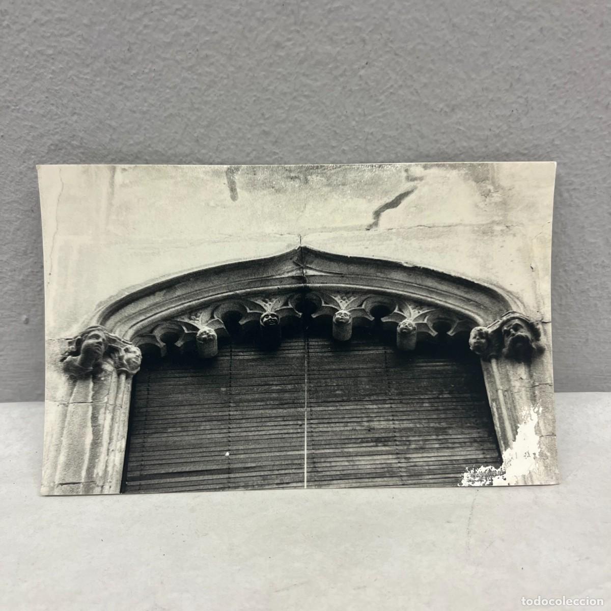 Fotograf&iacute;a antigua: ANTIGUA FOTOGRAFIA - PALAU PUIGXORIGUER - DETALLE VENTANA ESTILO G&Oacute;TICO - 1989 - 140 X 90 MM / 4976