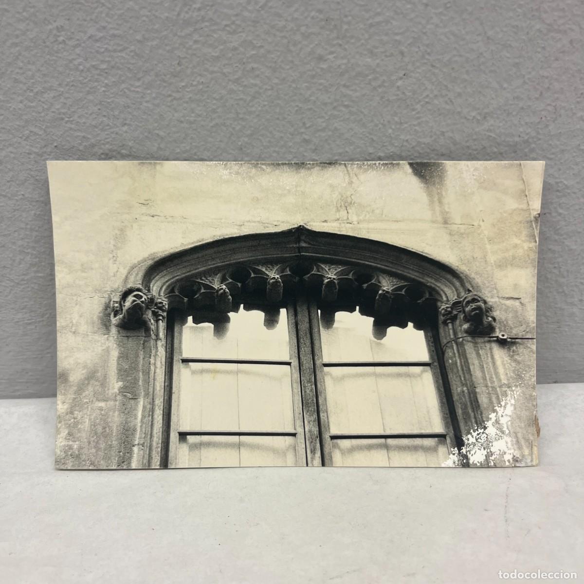 Fotograf&iacute;a antigua: ANTIGUA FOTOGRAFIA - PALAU PUIGXORIGUER - DETALLE VENTANA ESTILO G&Oacute;TICO - 1989 - 140 X 90 MM / 4977