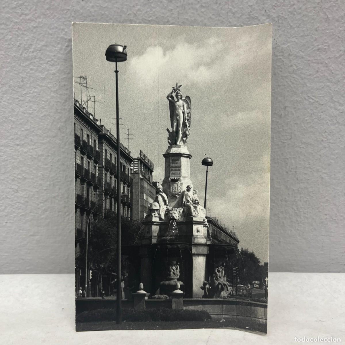 Fotograf&iacute;a antigua: ANTIGUA FOTOGRAFIA - PLA&Ccedil;A DEL PALAU - FUENTE GENIO CATAL&Aacute;N - BARCELONA - 1988 - 140 X 90 MM / 5023
