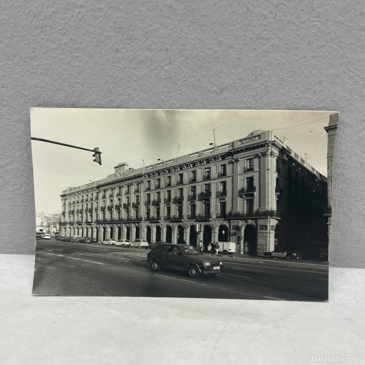 Fotograf&iacute;a antigua: ANTIGUA FOTOGRAFIA - PORXOS D'EN XIFRE - LLUIS RIGALT I FARRIOLS - 1988 - 140 X 90 MM / 5034