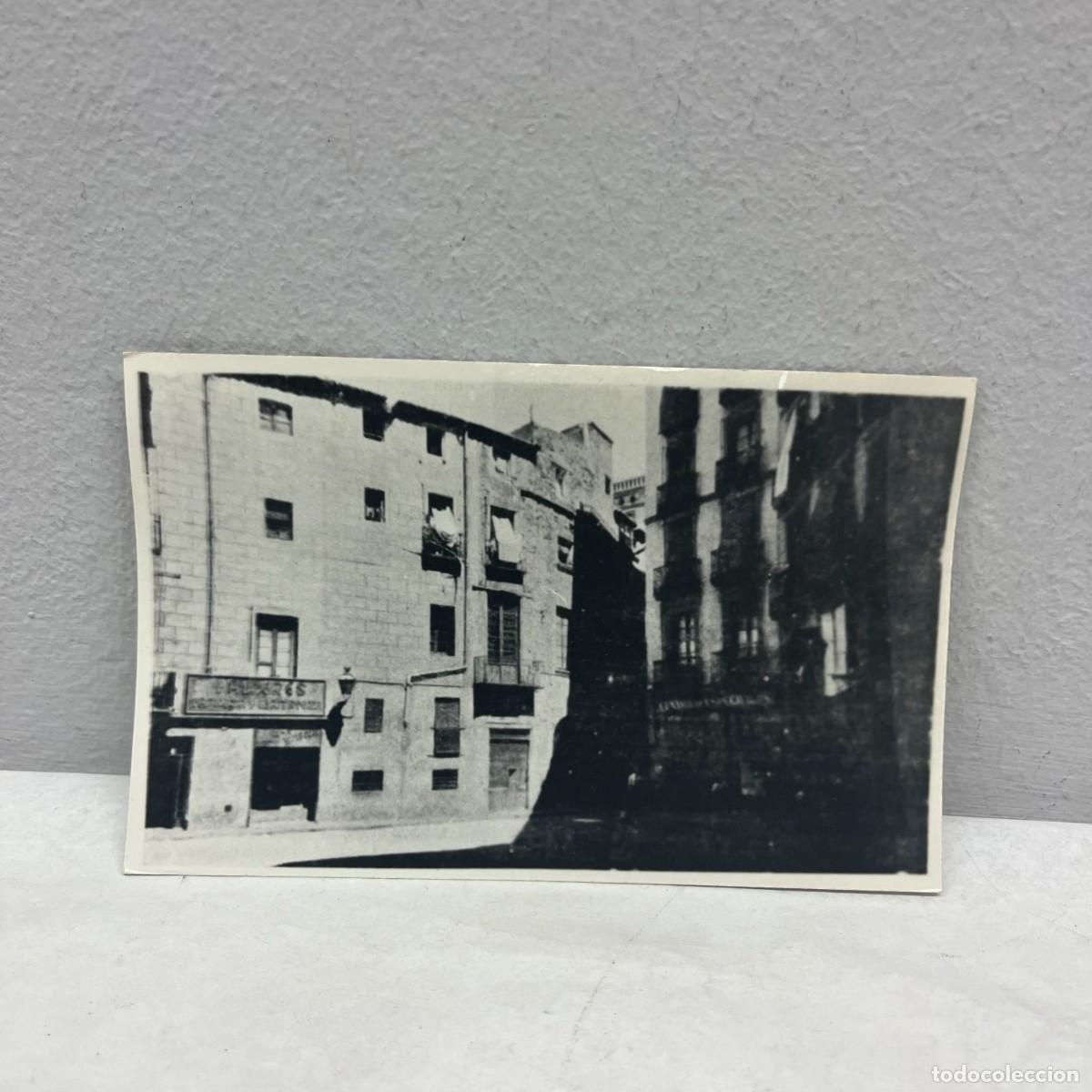 Fotograf&iacute;a antigua: ANTIGUA FOTOGRAFIA - PLA&Ccedil;A DELS PEIXOS - BARRIO GOTICO BARCELONA - 1925 - 140 X 90 MM / 5038