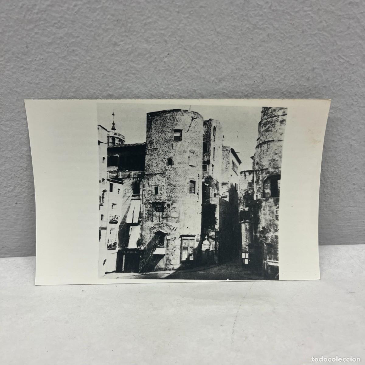 Fotograf&iacute;a antigua: ANTIGUA FOTOGRAFIA - PLA&Ccedil;A NOVA - CAPELLA DE SANT ROC - BARCELONA - 1870 - 140 X 90 MM / 5124