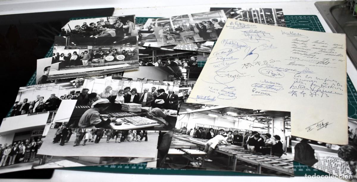 Fotograf&iacute;a antigua: 19 fotos de una visita a la f&aacute;brica Yamaha de un grupo de m&uacute;sicos, cr&iacute;ticos y empresarios espa&ntilde;oles.