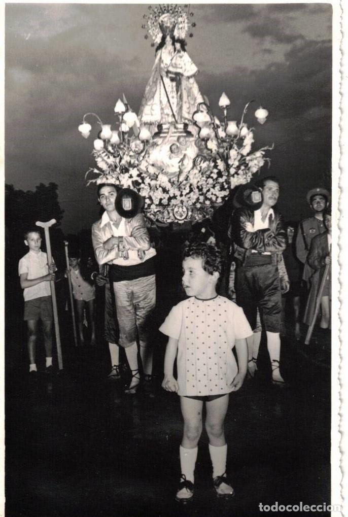 Fotograf&iacute;a antigua: :::: PH686 - FOTOGRAFIA - NI&Ntilde;ITO EN UNA PROCESI&Oacute;N