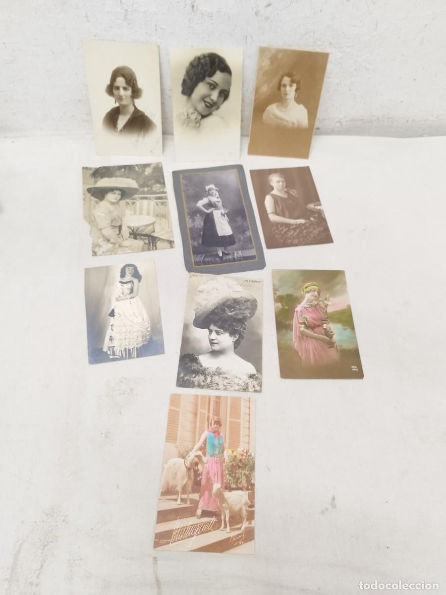 Fotograf&iacute;a antigua: Lote de 10 antiguas tarjetas postales, fotos. De chicas, mujeres. De principios sg. XX.
