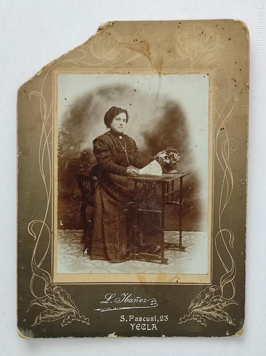 Fotograf&iacute;a antigua: RETRATO DE UNA JOVEN CON ABANICO - FOT&Oacute;GRAFO LUIS IB&Aacute;&Ntilde;EZ, YECLA (MURCIA)