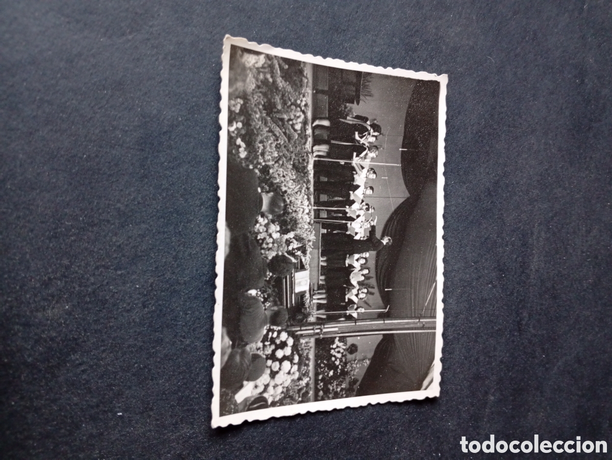 Fotograf&iacute;a antigua: Fotograf&iacute;a coro cantando Saval arli